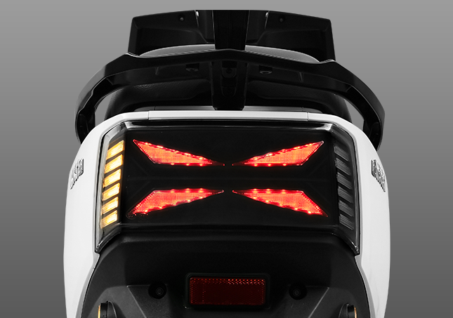Tail light