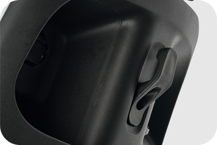 Front compartment pocket